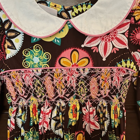 2/$10🌸 Girls Size 6 Smocked Dress - Picture 5 of 5